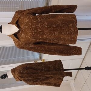 4/$60 Brown Soft Velour Blouse - Size Medium